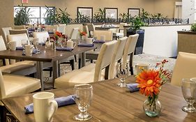 Doubletree By Hilton Boston-Milford